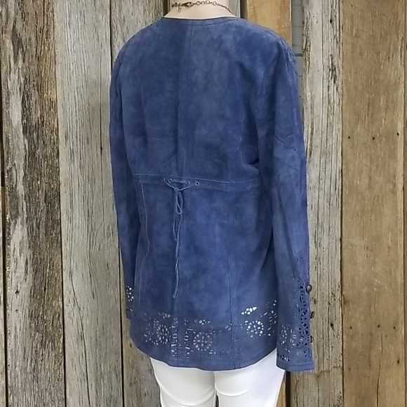 MiFRESIA LAZER CUT DESIGN SUEDE JACKET! - Picture 7 of 10